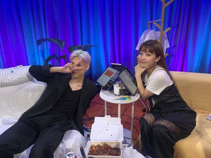 hourlybam's tweet photo. #BamBam  #뱀뱀 #แบมแบม #斑斑 @BamBam1A  #GOT7  #갓세븐 @GOT7Official https://t.co/xfLNnXGL2w