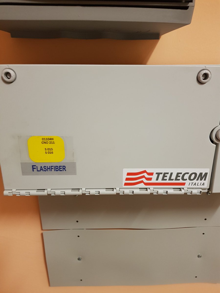 DjMorsan's tweet photo. @FASTWEBHelp dai tenete duro mancano solo 4 mesi e possiamo festeggiare il primo anno da quando hanno finito i lavori di collegamento alla #fibra #FttH e voi non mi allacciate. @fibercoop #NextGenerationEU #GOVERNODRAGHI #Reportrai3 https://t.co/jFwutqDJJi