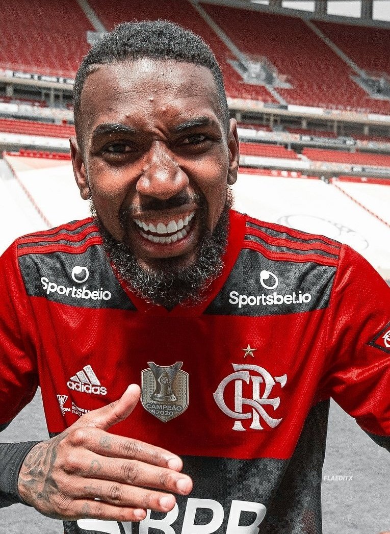 _OsFlanaticos's tweet photo. acordei feliz pq tem Flamengo / lembrei que é a despedida do Gerson https://t.co/x4PsGDOUP5