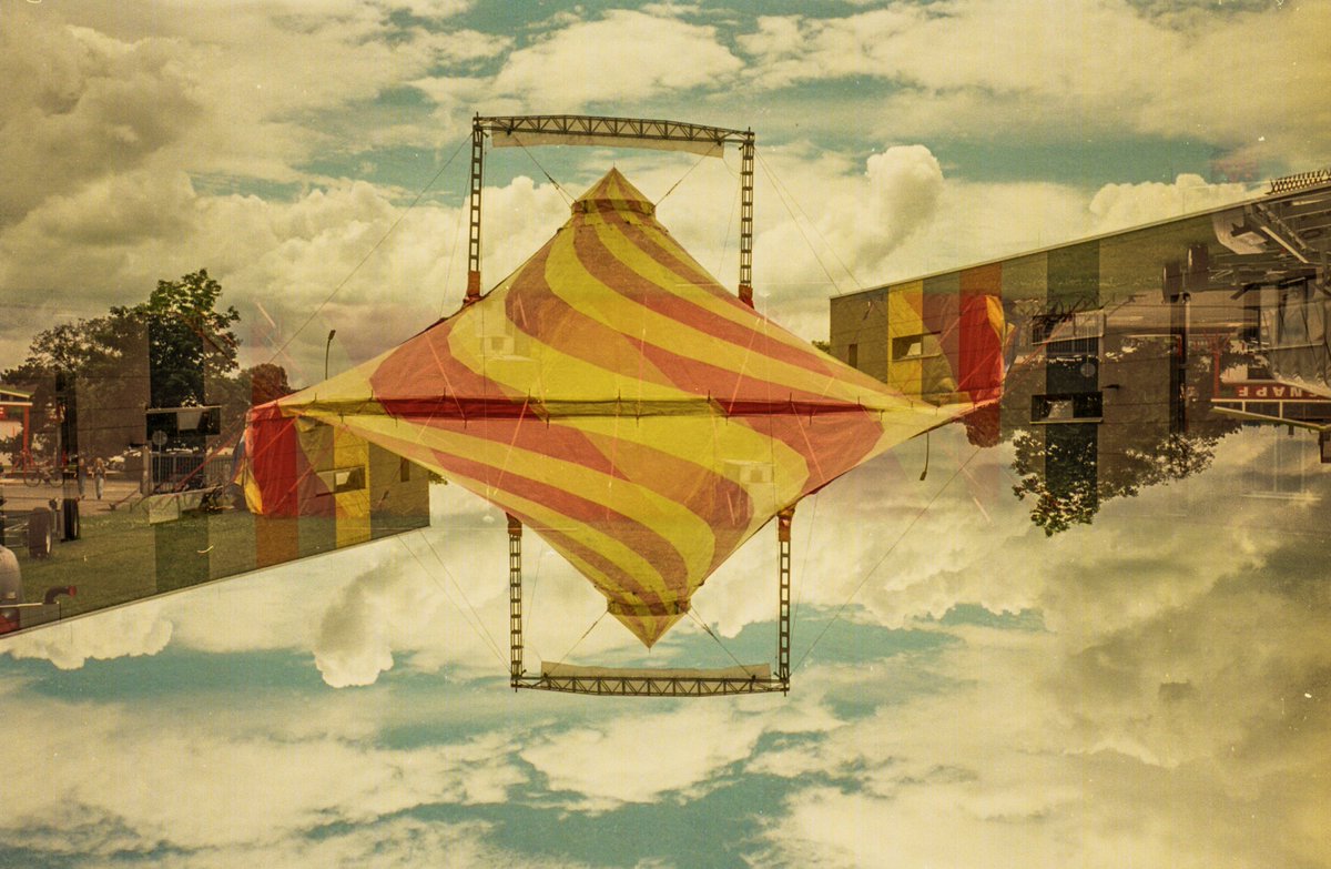 Petituit1's tweet photo. Le Cirque de Covid utilise la masse critique des vaccinés et des non-vaccinés pour annuler la force gravitationnelle.
#AgfaAmbiSilette #AgfaColorAmbion #believeinfilm #lomography #DoubleExposure #ektar100 #35mmfilm #filmisalive #filmisnotdead #grainisgood #filmphotographers https://t.co/R8eDaORixZ