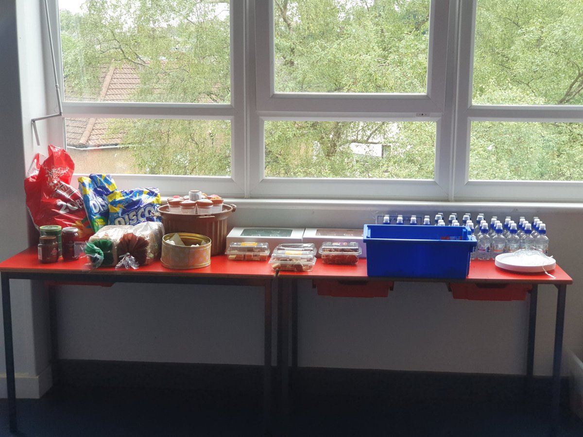Snacks and treats ready for Primary 5a's end of year party 🍬🧃🥪🎂. Hope they're not too full to dance!