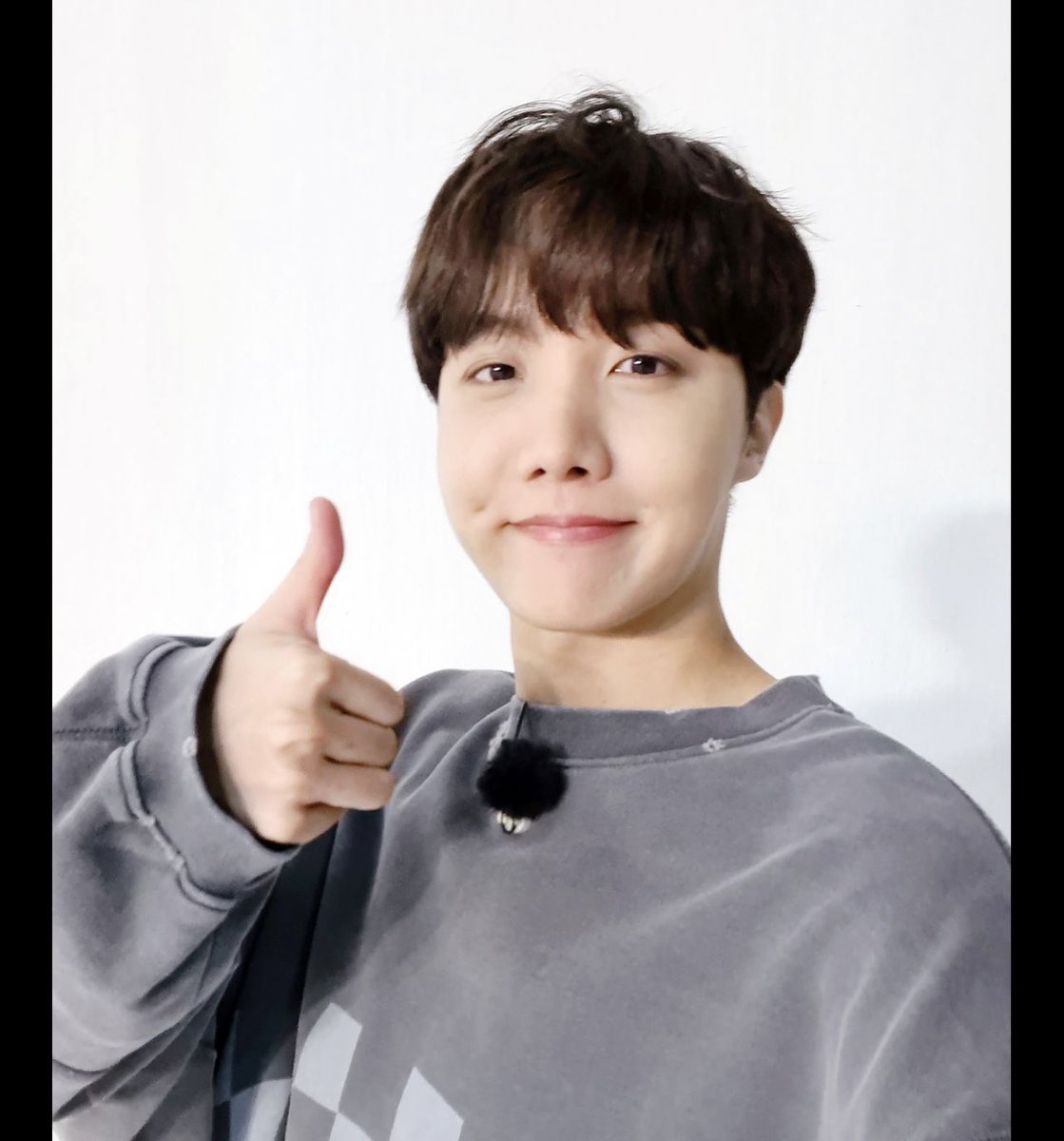 Quoyah131's tweet photo. #BTSย #๋ฐฉํ์๋
๋จ #armybomb #Got_ARMY_behind_us #BTS_twt #btsarmyย #seokjjn #jin #jimin #๋ฐ์ง๋ฏผ #์ ๊ตญ, #๊น๋จ์ค, #๊น์์ง, #๊นํํ, #๋ฏผ์ค๊ธฐ, #์ ํธ์ #parkjimin #teahyung #v #jungkook #jk #suga #yoongi #hoseok #jhope #ilovebts #rm #namjoon #BTS8thYearAnniversary #btsrunepisode https://t.co/lg5a9Q8WRQ