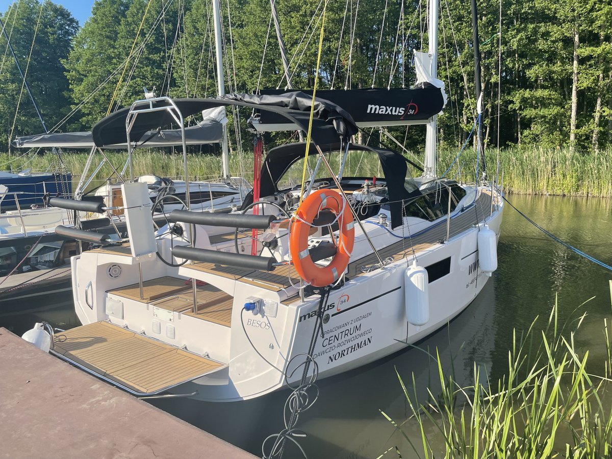 softwaremill's tweet image. It's #SoftwareMillVibes again! 🤩
Last Friday, we met for our monthly dose of #teambuilding, still in smaller groups, but happy to meet in person!
We enjoyed sailing, motocrossing, cycling, got out of escape rooms &amp; played online games.
Here come some snaps from our adventures!