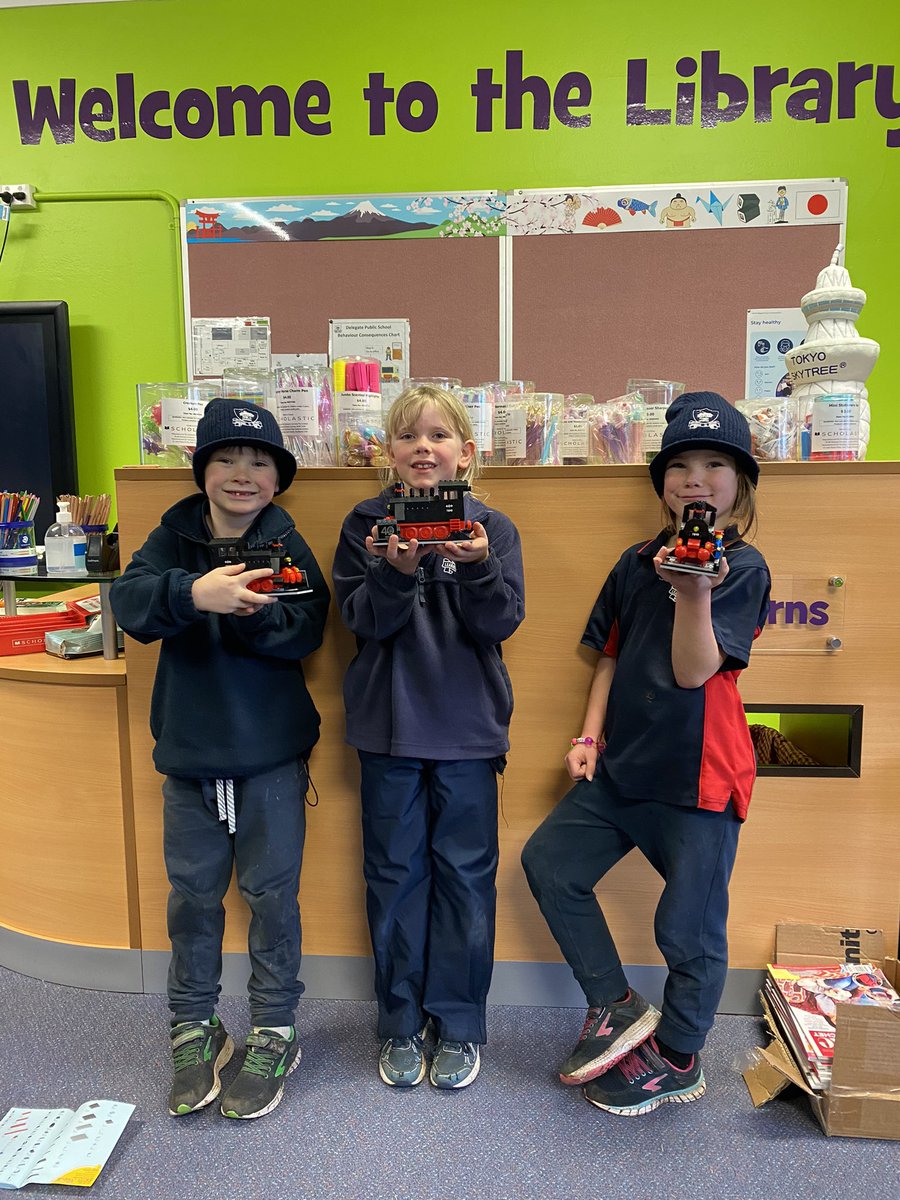bradnhaz's tweet image. Lego provides us with many opportunities in STEAM lessons. Today, K12 have been challenged to not only follow the wordless instructions that Lego gives us, but to then write their own set of instructions using words. Thanks Good360! @good360aus @KathyPowzun @dizdarm @KCDURAN75