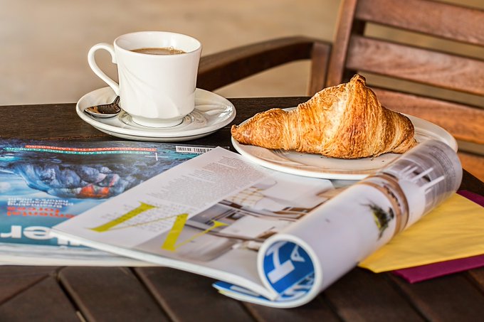synap1's tweet photo. 🗓 Le 2 juillet à 11h00, au cours du dernier e-café SYNAP du semestre nous recevrons Pierre Vandegeniste rédacteur en chef du Data Analytics Post, le média d'information sur les Data Sciences.

👉 Pour s'inscrire : https://t.co/IelE45WxYi https://t.co/D7TaHI3D5l