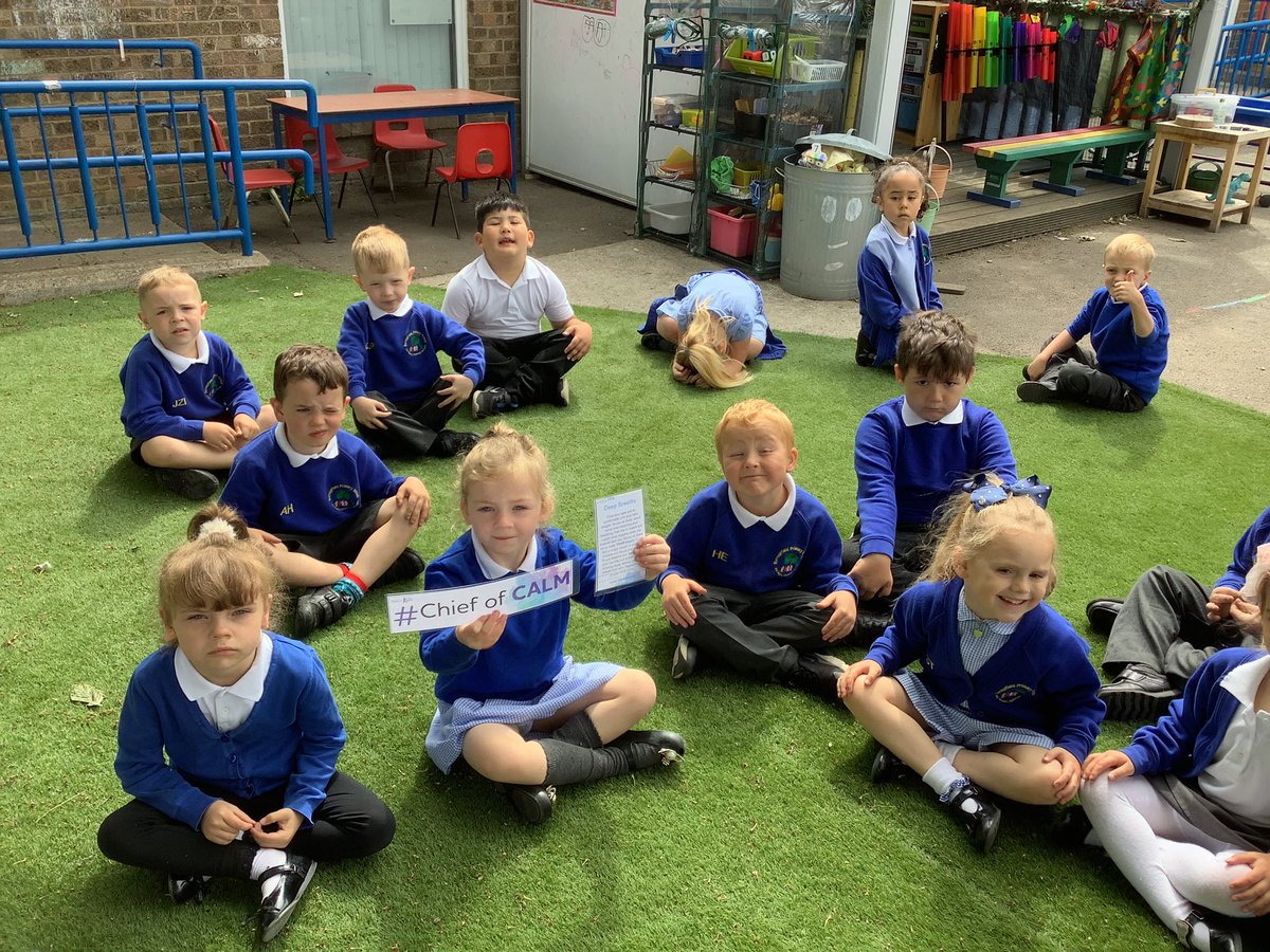 Burnopfield_sch's tweet photo. Drawing Errol’s Garden and the living things we may see, phonics bingo and lots of calming and relaxation in Reception this morning! What a lovely way to start the day. -Mrs Daglish #scienceburnopfield #eyfsburnopfield #englishburnopfield #captaincalm @RelaxKidsDurham 🧘♂️ https://t.co/3w3RoTHtka