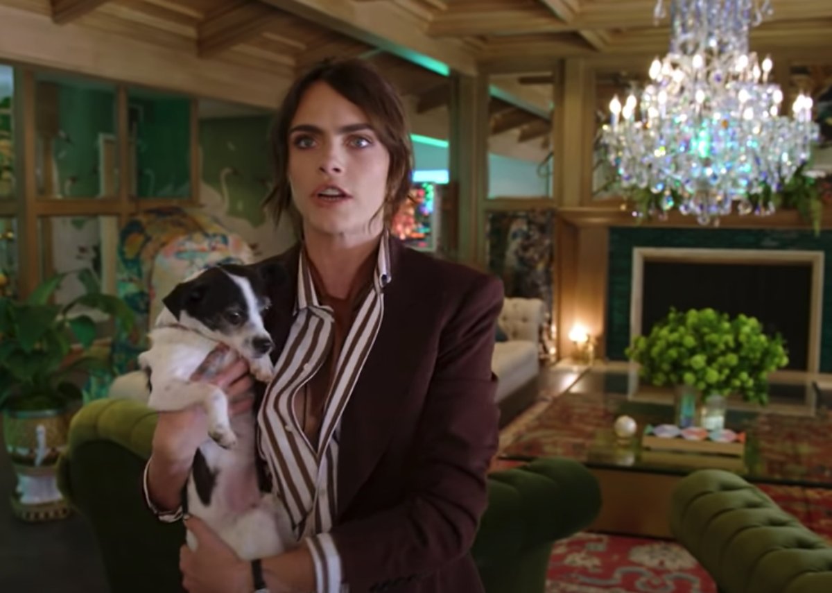 Cara Delevingne’s house has a vagina tunnel, a David Bowie bathroom and a David Lynch poker room dlvr.it/S2HzsH