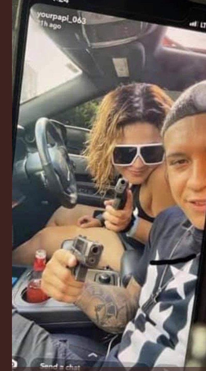 yellowbasterd's tweet photo. @Anthea06274890 We know they both had gun posted before the festival https://t.co/Ne49p7jid6