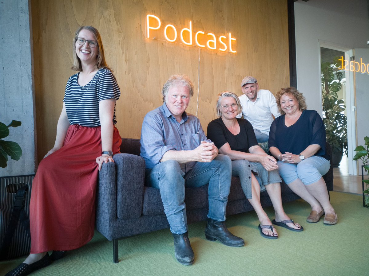 De energietransitie legt zenuwen bloot in de samenleving. In alweer de vijfde en laatste aflevering van onze podcast Landlust schuiven we aan tafel met onze eerdere gasten om deze onderwerpen verder te verdiepen en een paar dilemma’s te bespreken. open.spotify.com/show/2CODk3yiH…