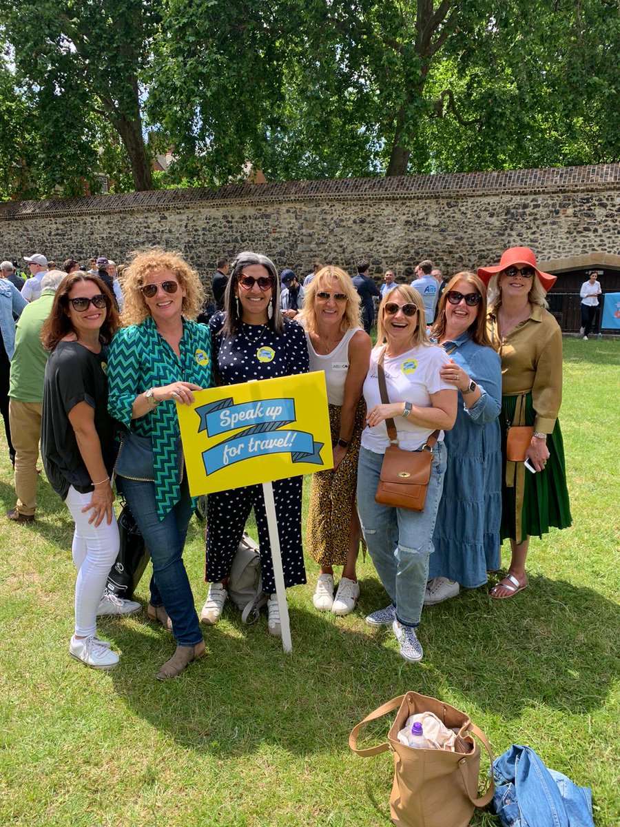 C&M Travel Recruitment tweet media