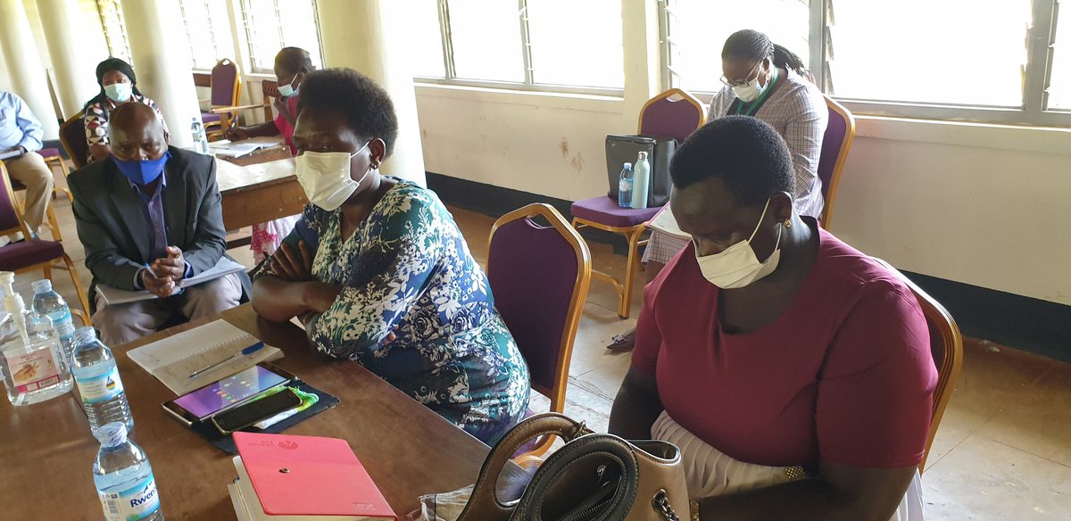 KapchorwaDLG's tweet photo. #SubCounty COVID-19 Taskforces revival
#Covid19 Task Force meeting at Kok Hall, chaired by Dep RDC together with Chairperson. Present were CAO , DISO, DPC, #Religious, Staff #USAIDRHITES #Redcross, #RHU @actionaiduganda
#Covid19UG @MinofHealthUG @OPMUganda https://t.co/c0DmSGzlJr