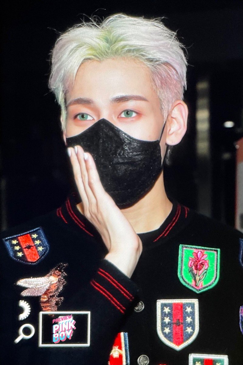 210623
배마,,오늘 화이팅,,🎀
#뱀뱀 #BamBam #riBBon
#BamBam_riBBon <a href="/BamBam1A/">BamBam</a> @BAMBAMxABYSS