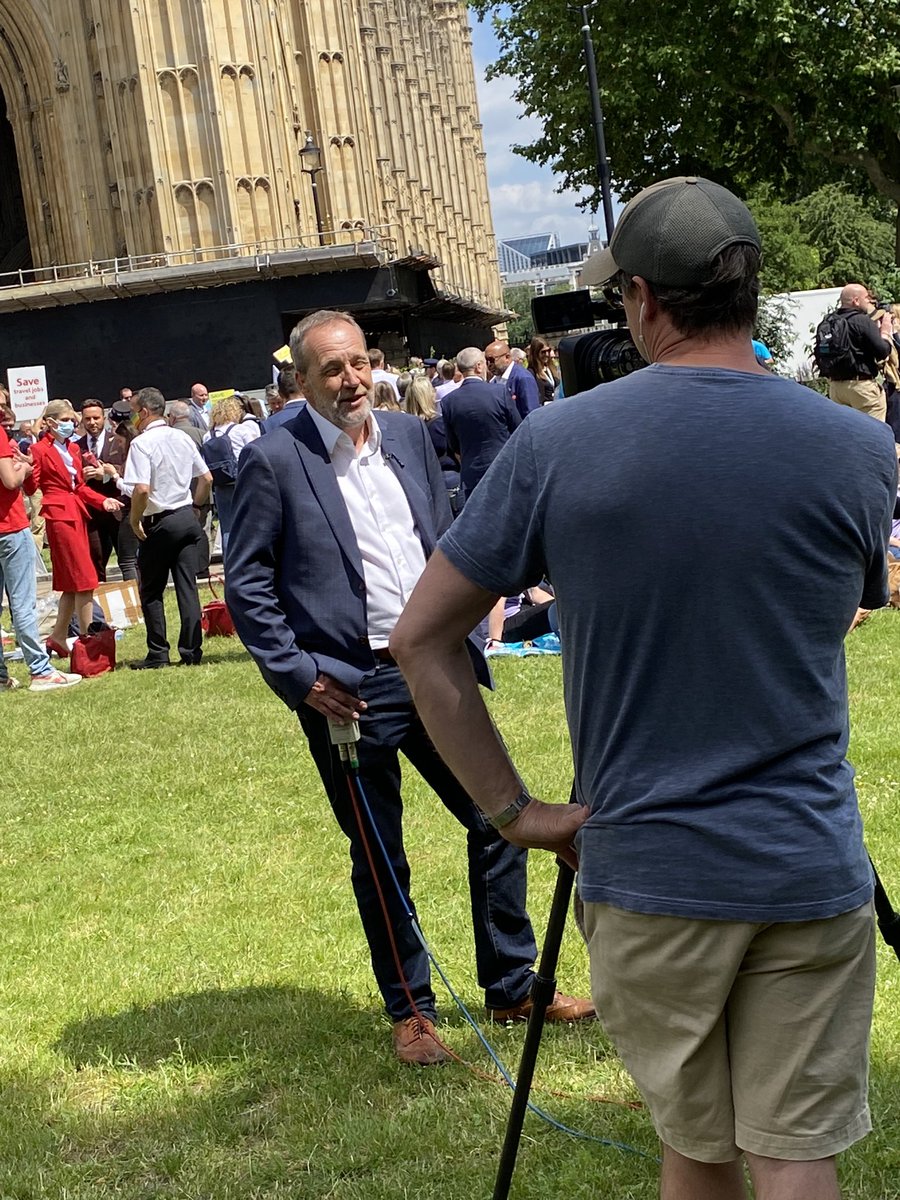 rachel o'reilly tweet media