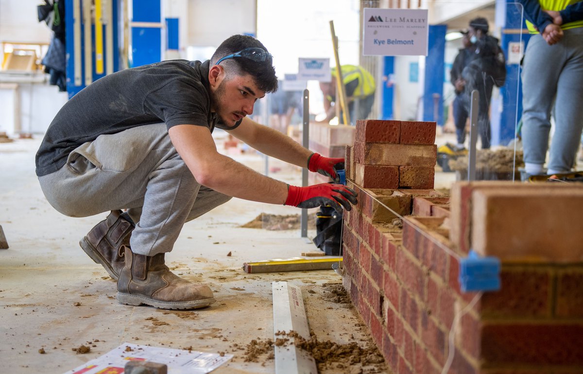 ForterraUK's tweet photo. Great to sponsor the @construction_lc brickwork competition yesterday with our #LondonBricks. Amazing industry support and truly talented apprentices. Congrats Kye and Kalum @LeeMarleyLMB @CHGtrowel63 for 1st and 2nd and Richard @SwiftBrickwork for 3rd place #construction #talent https://t.co/doVMxbggXZ