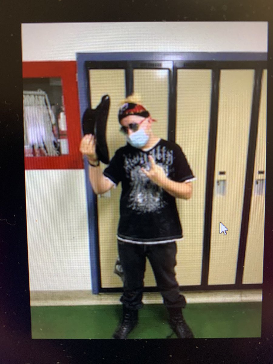 KCVISAC's tweet image. Kenner Spirit Week! Character day!