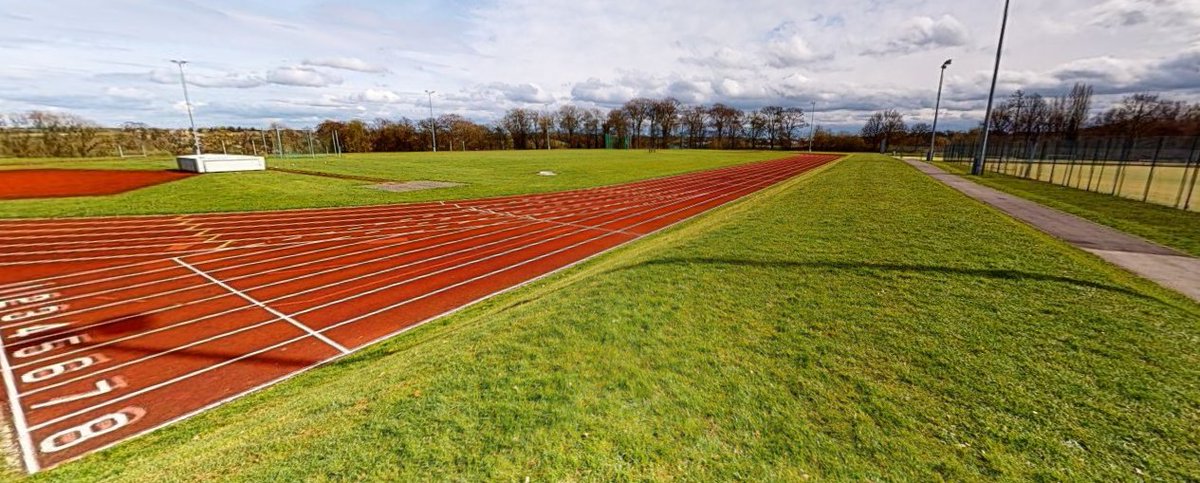 MovingUpTupton's tweet photo. VIRTUAL TOUR: Our school has gorgeous grounds, brilliant outdoor spaces &amp; excellent sports facilities. Whether you're into team sports, athletics, dance or fitness there's something for you:
PE Downstairs &amp; outside: https://t.co/4Norj4eJwU
PE Upstairs: https://t.co/CZCC5NzttL https://t.co/7WbYIRAHn4