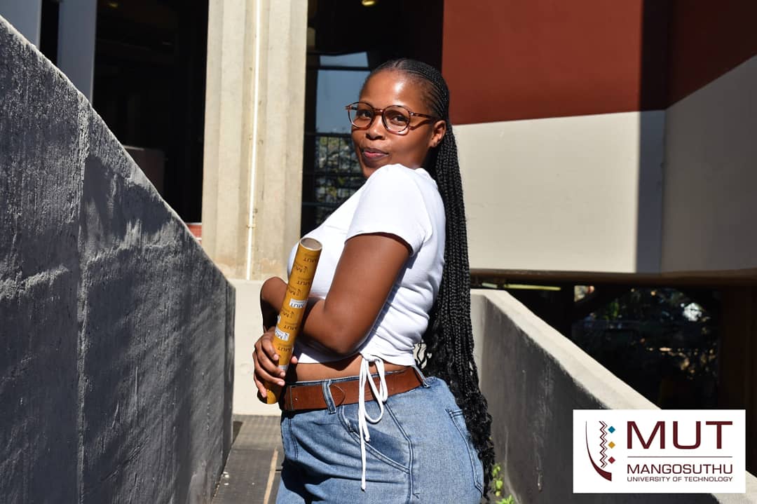 MUTCampus's tweet photo. Congratulations to the class of 2021🎉🎊

#blackexcellence #graduation #graduation2021 #mutcampus
Photocred: Sinazo Mtshali https://t.co/PHUzePT7bt