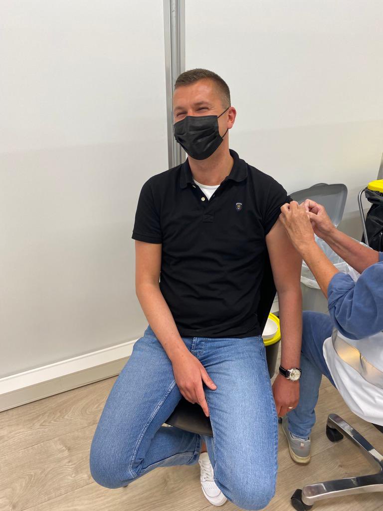 Robert Faas tweet media