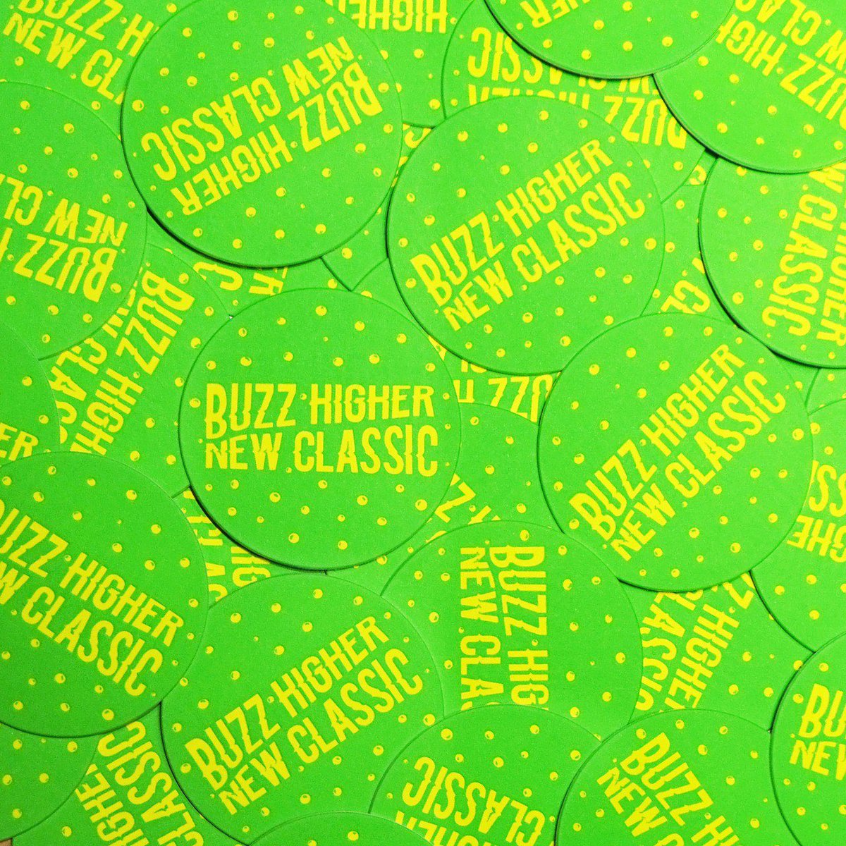 BuzzHigher's tweet photo. お待たせしました🤯🙌

【BUZZ HIGHER - BAD HOP】

6月24日(木)21時より
BUZZ HIGHER公式サイトにて販売決定🍻🌾
https://t.co/Yl4d0L0Ylm

お買い上げ頂いたお客様全員に2000ケース限定Newオリジナルコースターが付きます🔥

無くなり次第終了となりますのでお買い求めの方はお早めに👏

#buzzhigher https://t.co/LXXpbOJ9Ao