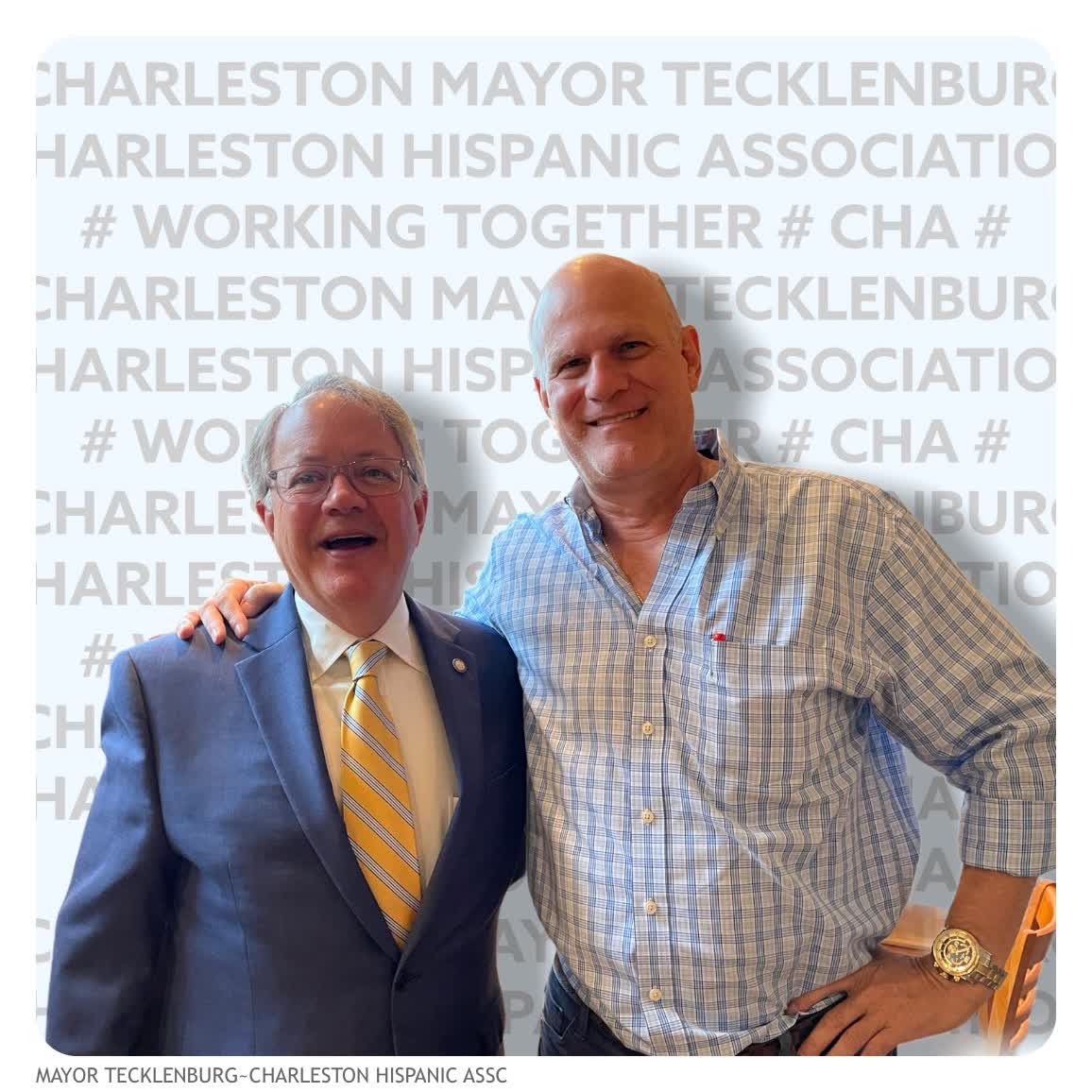 CharlestonHisp1's tweet photo. Great to see Charleston Mayor Tecklenburg and talk about our next big project.  #charlestonhispanicassociation. https://t.co/f55Ym7ZP37