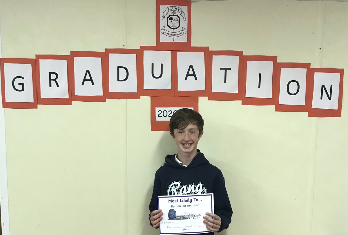 stmichaelskill's tweet photo. Congratulations @stmichaelskill 6th class who graduated today 👩🏻‍🎓 👨‍🎓 🎉 https://t.co/iDVMXUYU2z