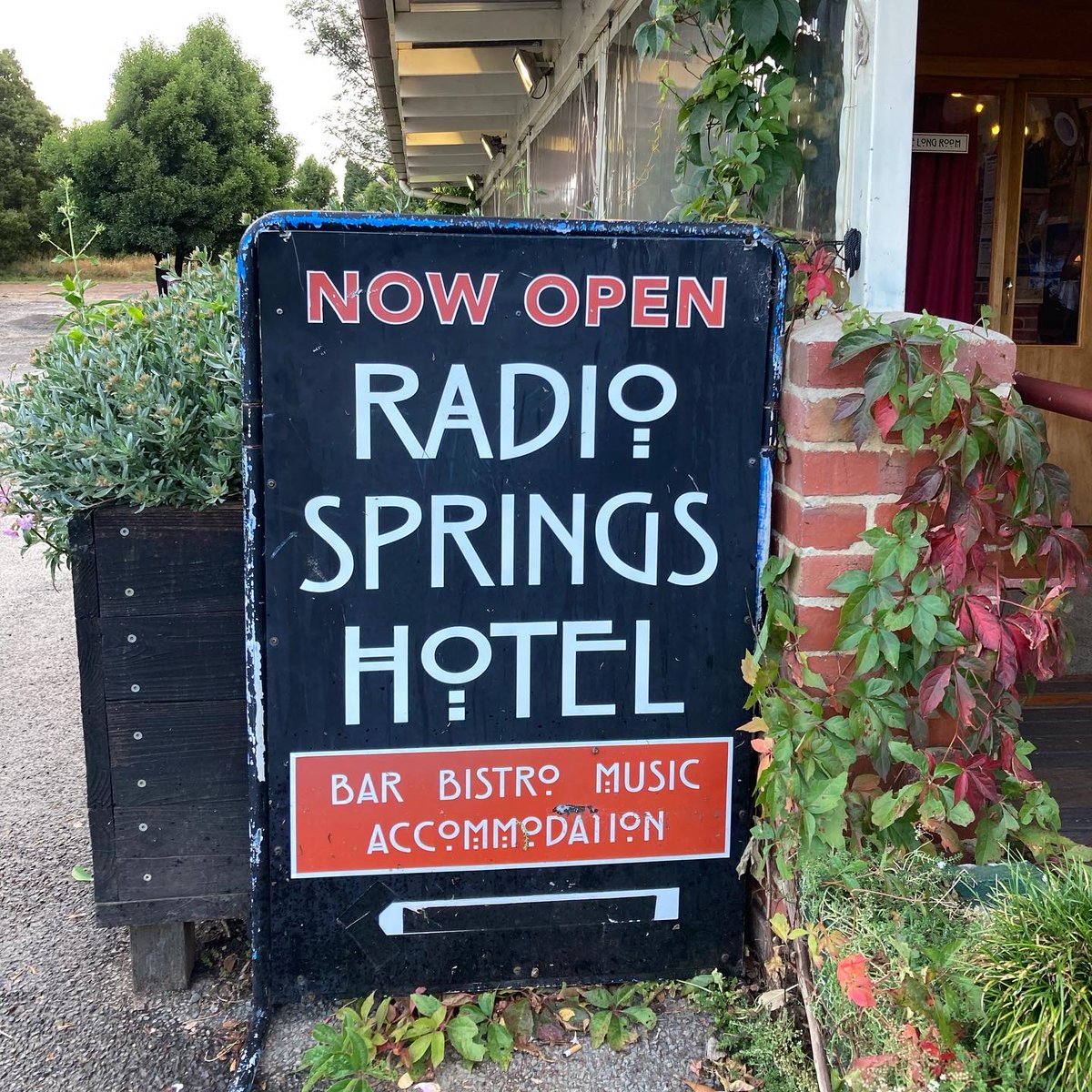 TableHill's tweet photo. We'll be playing @ Radio Springs Hotel, #Lyonville, 24th of June, 6 p.m. It's Thai Night Thursday! For bookings ph: 03 5348 5562 #music #Memphis #Mississippi #MississippiDelta #DaylesfordVictoria #folkmusic #Australia #RadioSpringsHotel #folkblues #AmericanaMusic #RootsMusic https://t.co/YbrpMYXJZP