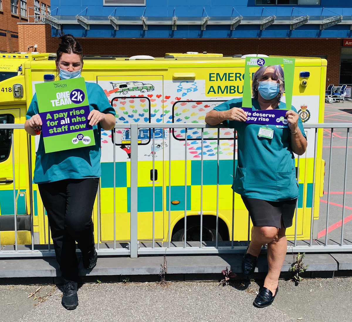 clare_boorman's tweet photo. NHS staff deserve a real pay rise 💛💚
#nhspay #NHS #StrongerTogether 
@UNISONSE @UNISONOurNHS https://t.co/IzsmLmRl9R