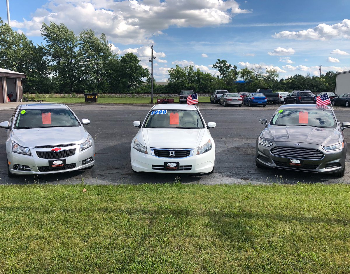 RisnerAutoGroup's tweet image. ⭐️🔥DEALS DEALS DEALS🔥⭐️

$1000 sign and drive on a 2009 Honda Accord LX

0% interest rate on 2014 Chevrolet Cruze LTZ or 2013 Ford Fusion SE

Stop in at 1809 Baltimore St  Defiance, OH 43512    or call at 419-980-9745 and ask for Tyler!