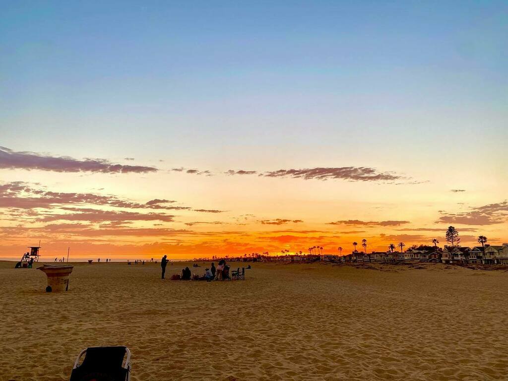 adam_thedad's tweet image. Hadn’t had a bonfire in forever. Last nights had fire in the pit, AND the sky