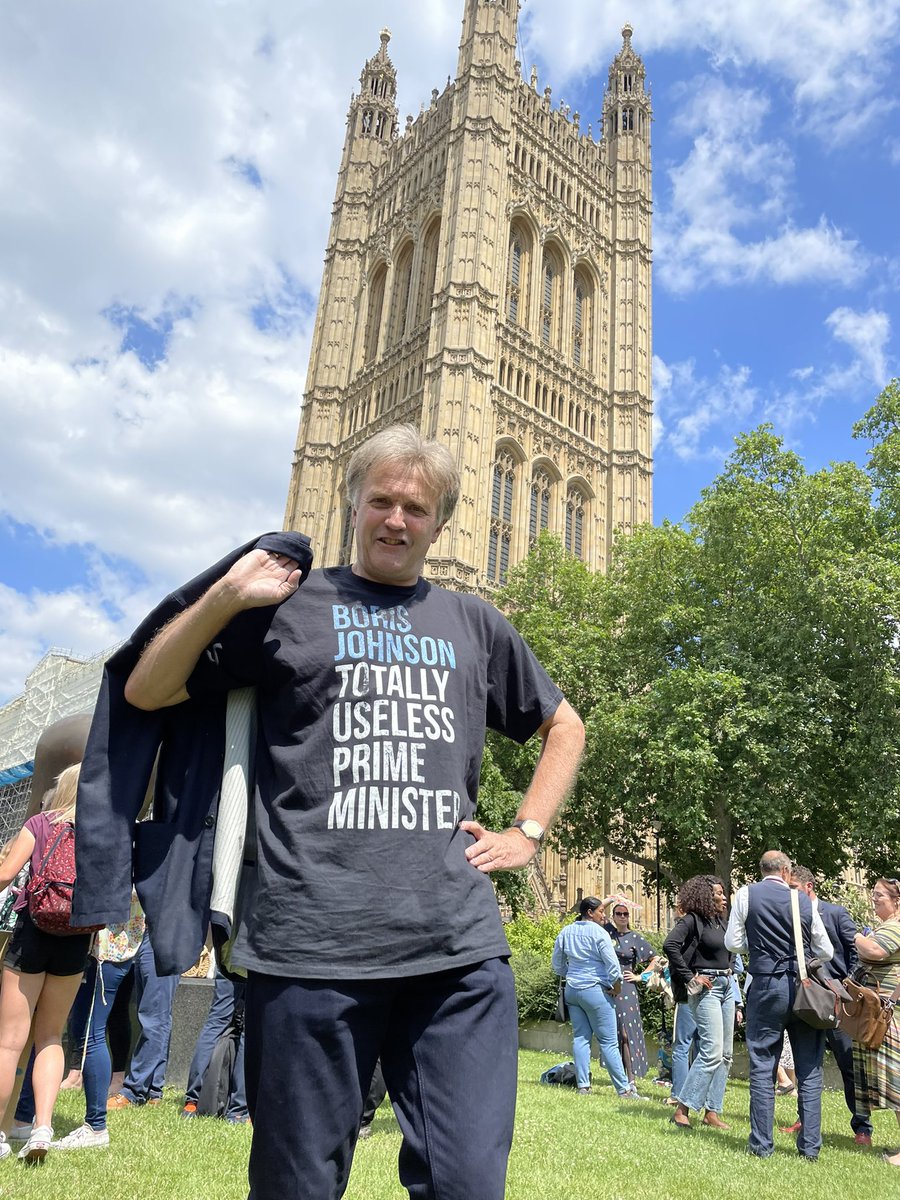 Lindsay Garvey-Jones (she|her|hers) 🏳️‍🌈🏳️‍⚧️ tweet media