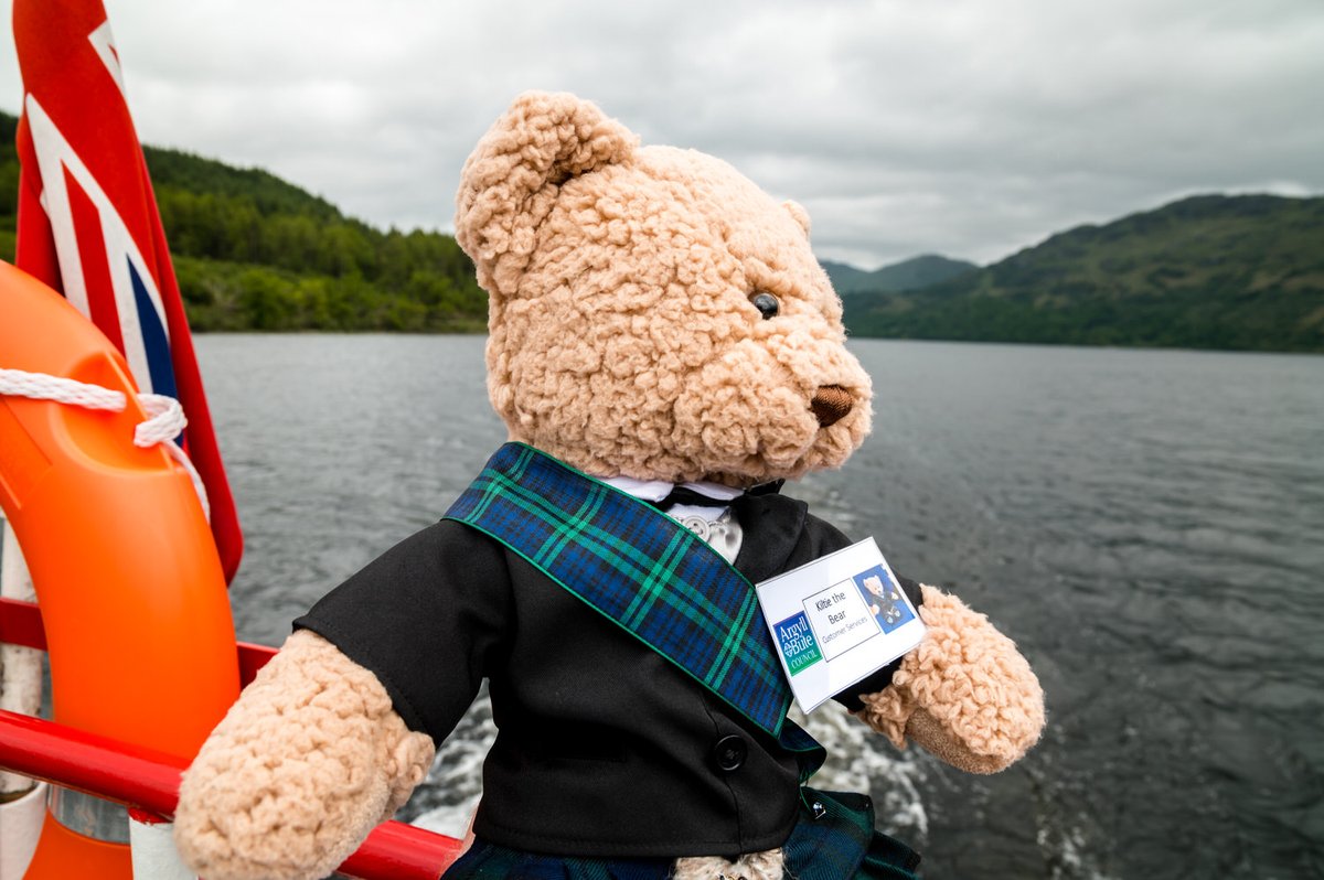 abregistrars's tweet photo. Kiltie the Bear recently attended a wedding with registrars Jane and Maria on board The Lomond Queen, he had great fun having his pictures taken by Ian Arthur Photography!

#boatwedding #lochlomond https://t.co/vhwjPDKVON