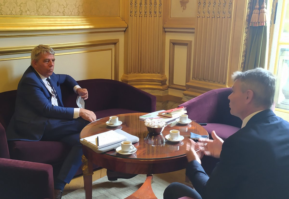 patricemartin12's tweet photo. #Rencontre
Echanges constructifs avec @MichelSavin38, Président du Groupe Pratiques Sportives et Grands Evènements sportifs au @Senat
Merci M. le Sénateur pour votre écoute et pour les sujets abordés
>>> Plus sur https://t.co/PAzKc2d145
#EnsemblepourleSport
#ElectionCNOSF https://t.co/Fm8eyFnM3A