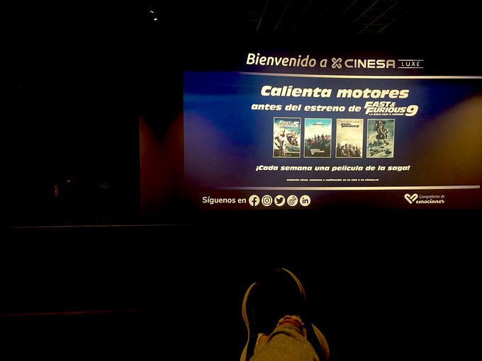 Cine timeeeee&hearts;️   Adivin&aacute;is que peli, voy a ver? 😳 https://t.co/pnPZRWcWWc<a href="/tag/marbellavice"class="tags"><span>#marbellavice</span></a>