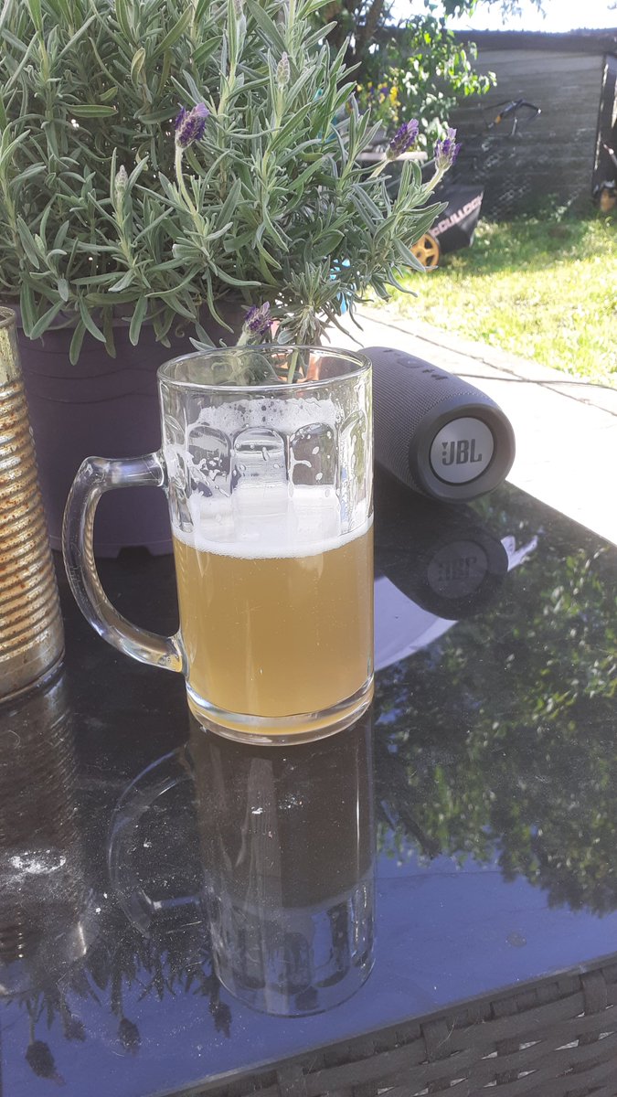 jungtweet's tweet photo. God #midtsommer #stHans https://t.co/CSlCXY0pP5