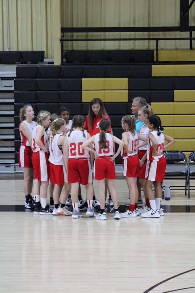 EOC_LadyHoops tweet picture