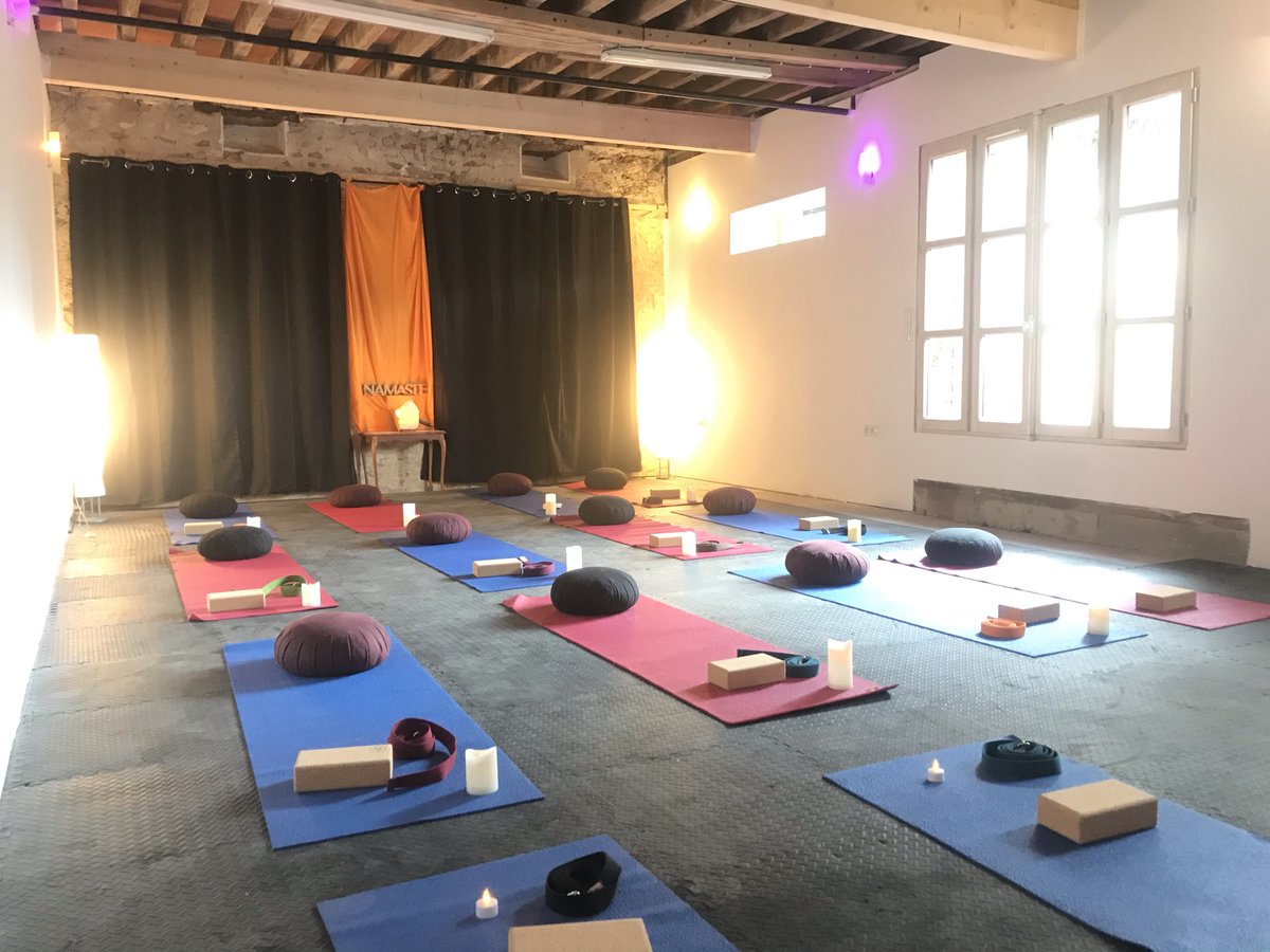 Utopias Campus tweet media