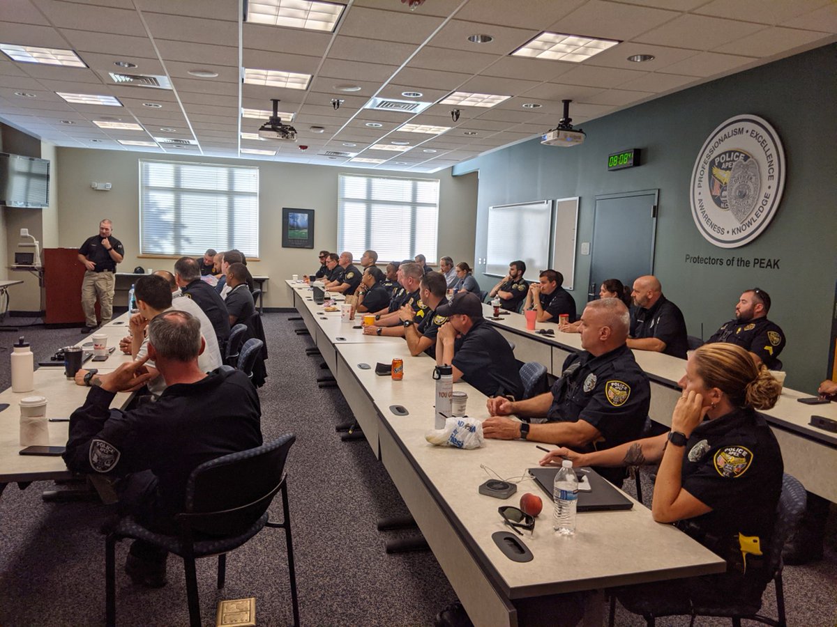 OL_NC's tweet photo. A #momentousoccasion-the first ever #RISC class in #NC. Hosted by #ApexPolice Department and taught by Off. Bradley Myers, the program provides info on safe responses to #railincidents for #LawEnforcementOfficers! #RailSafety #OLI #OL_NC #AnyTimeIsTrainTime https://t.co/en4A7QA2pW