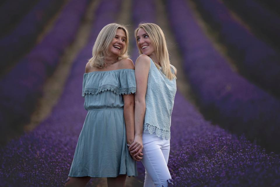 STRONG WOMEN  stand together when things are tough, hold each other up when they need support, and laugh together when there's no reason to.

I keep my circle small - and I am very thankful to have this incredible Victress in my circle. 
.
.
. #womenthatdo  #womensupportingwomen