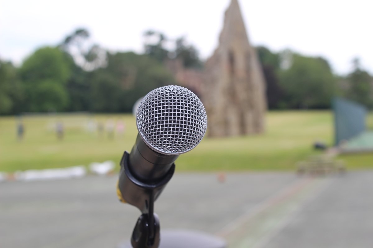 ConcordCollege's tweet image. This morning marked the #FinalAssembly, ahead of the #EndOfTerm later this week. Students still on campus can celebrate in their Covid-safe year group 'bubbles' at this afternoon's '#BeachParty', starting at 17.00pm. 

BBQ, pizza, ice cream, music and fun activities to follow!