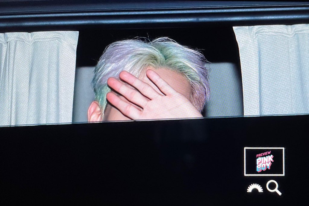 210623

잘가ㅏㅏ👋🏻

#뱀뱀 #BamBam #riBBon
#BamBam_riBBon <a href="/BamBam1A/">BamBam</a> @BAMBAMxABYSS