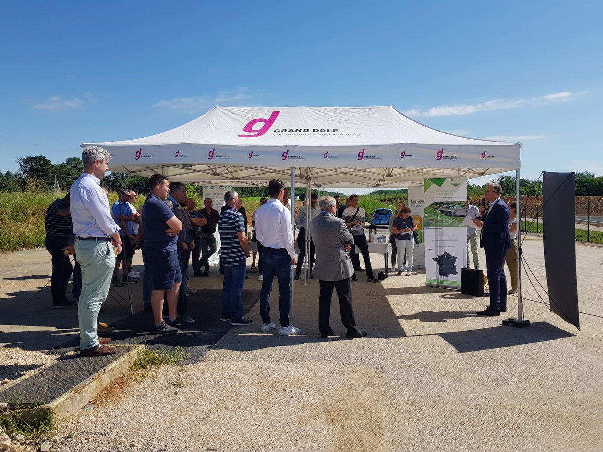 Première injection aujourd'hui à Dole Biogaz 👏!! Un site en gestion déléguée par l'équipe <a href="/SycomoreBiogaz/">Sycomore</a> ! Félicitation aux équipes pour ce beau projet.
<a href="/Tergreen_biogaz/">TER'GREEN</a> <a href="/NaskeoBiogaz/">Naskeo Environnement</a> <a href="/GRDF/">GRDF</a> #GrandDole