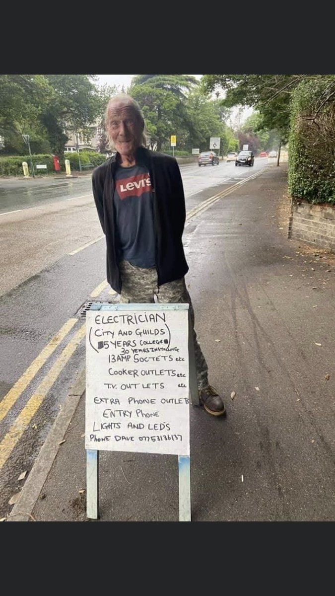 Just_Jack9's tweet photo. Spread this far and wide Twitter family. Letโs try get this man some help. Looks like lifeโs got him downtrodden. Any info on his whereabouts would be good or if he has a smart phone but I doubt that #recoveryposse #findDave https://t.co/7A8AFnEA2D