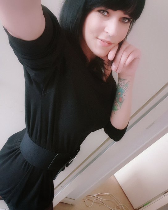 Ich w&uuml;nsch dir noch einen sch&ouml;nen Mittwoch Abend 😘 https://t.co/gUACGSCPEW