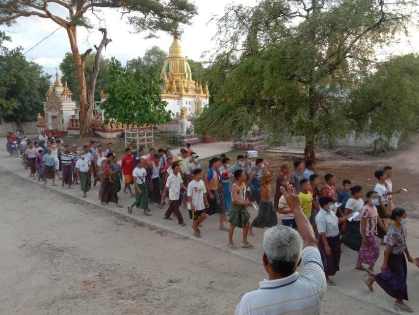 Locals in Ngapayin Model Village, Butalin Tsp, Sagaing Region staged a marching strike against military dictatorship. #TogetherWithPDF #June23Coup  #WhatsHappeningInMyanmar