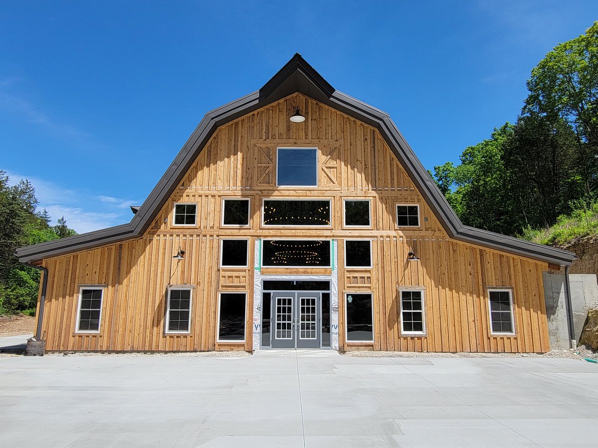 LNBstudio's tweet photo. Looking good at Pine Hollow Farms! LNB Studio is providing planning, architecture and building site design for this 10,000 SF wedding and event venue located in Eureka, MO. https://t.co/I51uOnxaWg