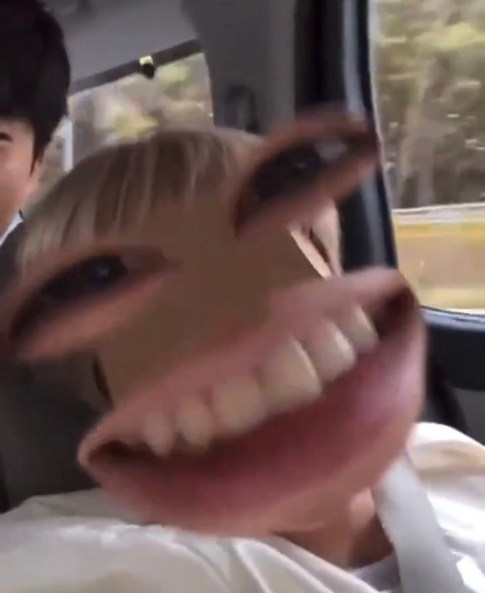 เซตนี้อะไรไม่รู้แต่ชอบมาก แสบอะ55555555