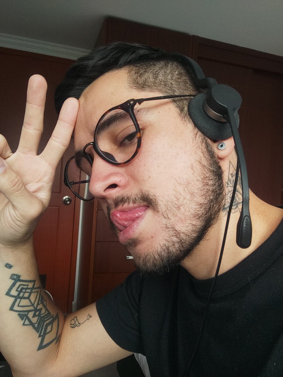 chrisrojas2909's tweet photo. So, is it anything else that i can help you with? #callflow https://t.co/yv89jxkEoY