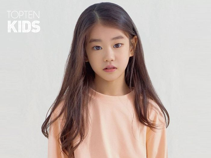 npomvtt's tweet image. Os olhos da Park Soyi são a coisa mais linda do mundo.