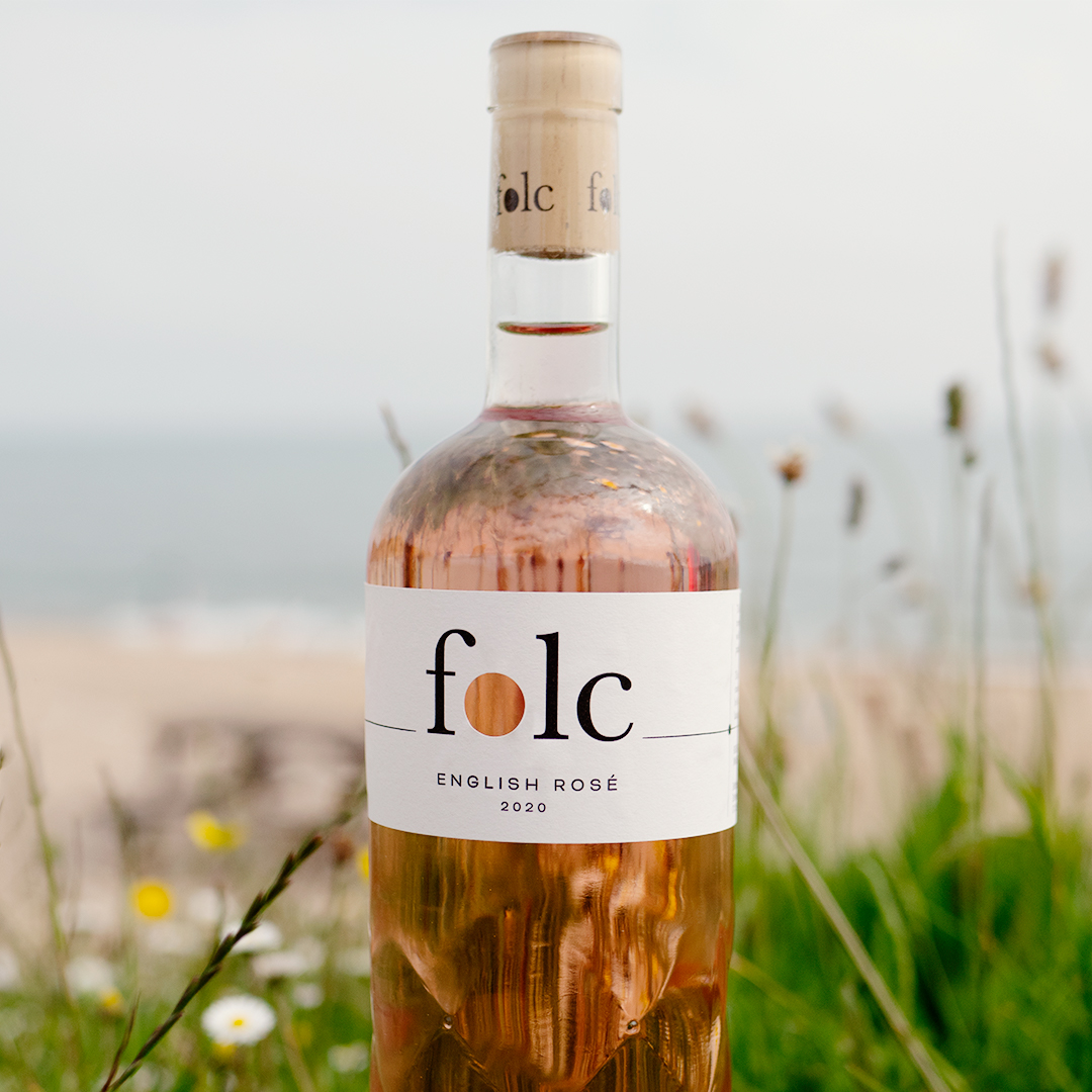 Barlowandcouk's tweet image. Our new makeover for quality modern English wine brand Folc. We also sourced a plant-based cork made from sugar cane as part of Folc’s #Sustainability mission. #findyourfolc #designpackaging #EnglishWineWeek