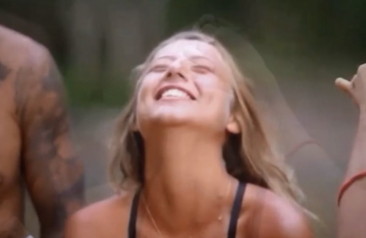 Sizi bilemeyiz ama biz finale gidiyoruz, oradan da yolculuk şampiyonluğa! 👑 

AleynaYaz 1890aGönder